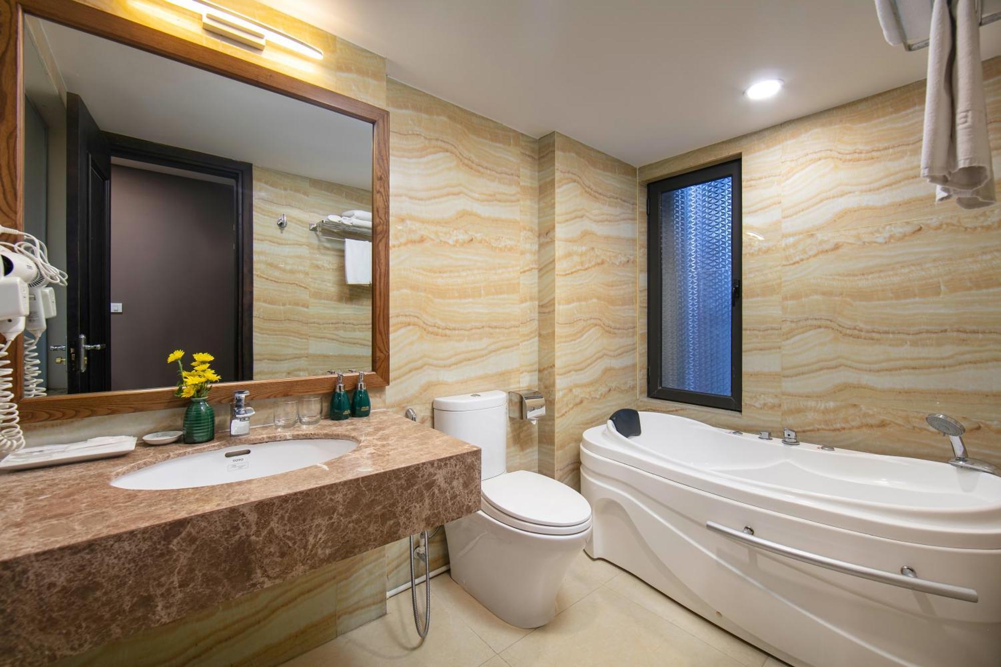 Brilliant Me Tri Hotel & Spa Hanoi Zewnętrze zdjęcie